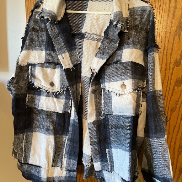 POL M Shacket oversized - Picture 4 of 4